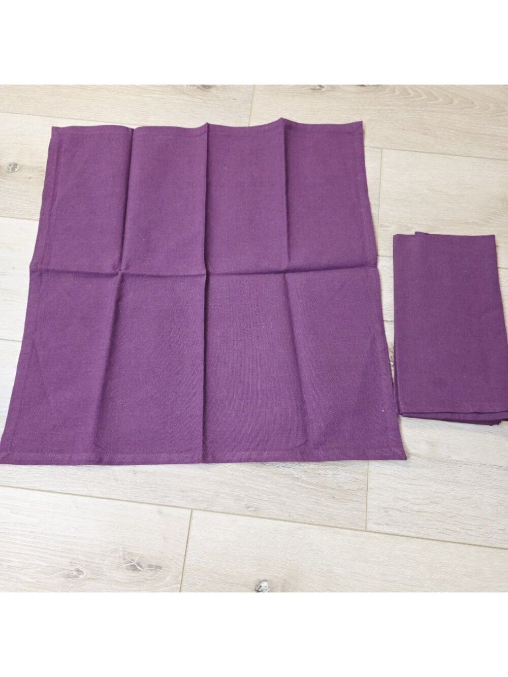 2  Xochi  Purple 100% Cotten Cloth Linen Napkins